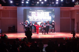 2013年冬季成果展—HIPHOP班學(xué)員表演