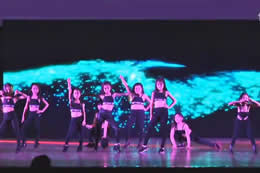 武漢貝卡千人舞展舞蹈Crazy in love