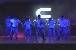 武漢貝卡千人舞展舞蹈時(shí)代在召喚