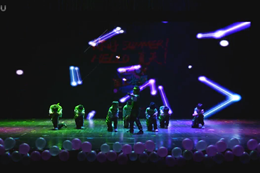 江騫：少兒光谷breaking基礎班 《war in the my mind》