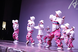 【AmazingShow-異場(chǎng)秀】少兒齊舞大賽: 貝卡舞蹈《Rock U》