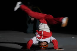 貝卡舞蹈十周年慶典漢秀劇場(chǎng)成果展-堅持主題